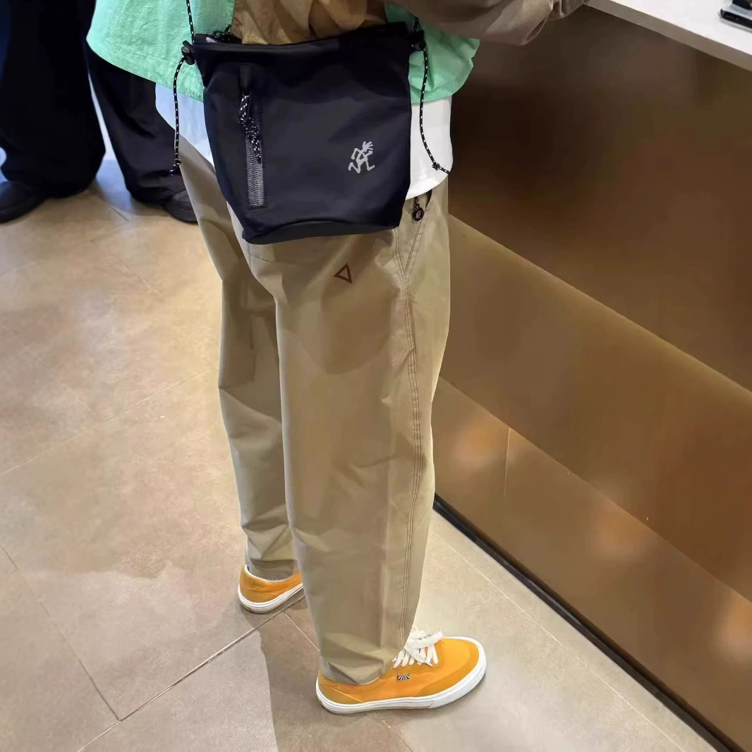 Мужские водонепроницаемые походные брюки из софтшелла в американском стиле, длинные зауженные функциональные быстросохнущие рабочие брюки для весны и осени, брюки для активного отдыха и альпинизма.