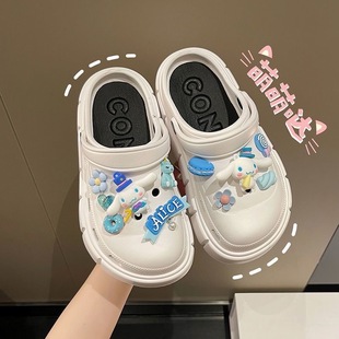 Little Red Book popular hole shoes for women summer outdoor wear beach basguang year height increasing thick bottom cartoon diy sandals for women