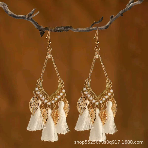 S3756-2 White tassel