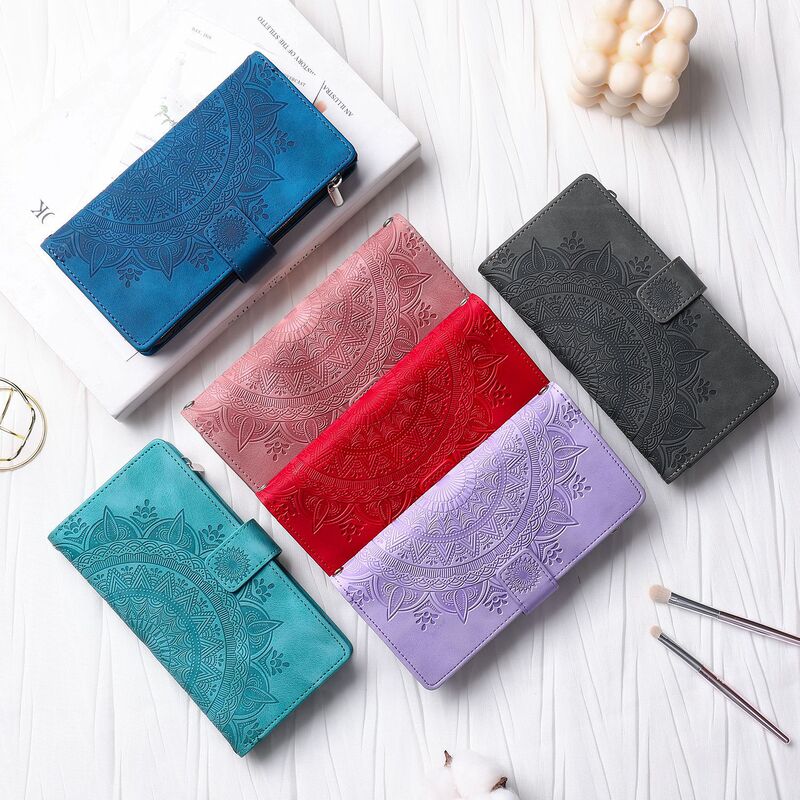 Suitable for iPhone 17 Totem Embossed Multi-Zipper Business Leather Case Apple 16 Samsung S25U Card-Inserting Phone Case Suitable for iPhone 17 Totem Embossed Multi-Zipper Business Leather Case Apple 16 Samsung S25U Card-Inserting Phone Case