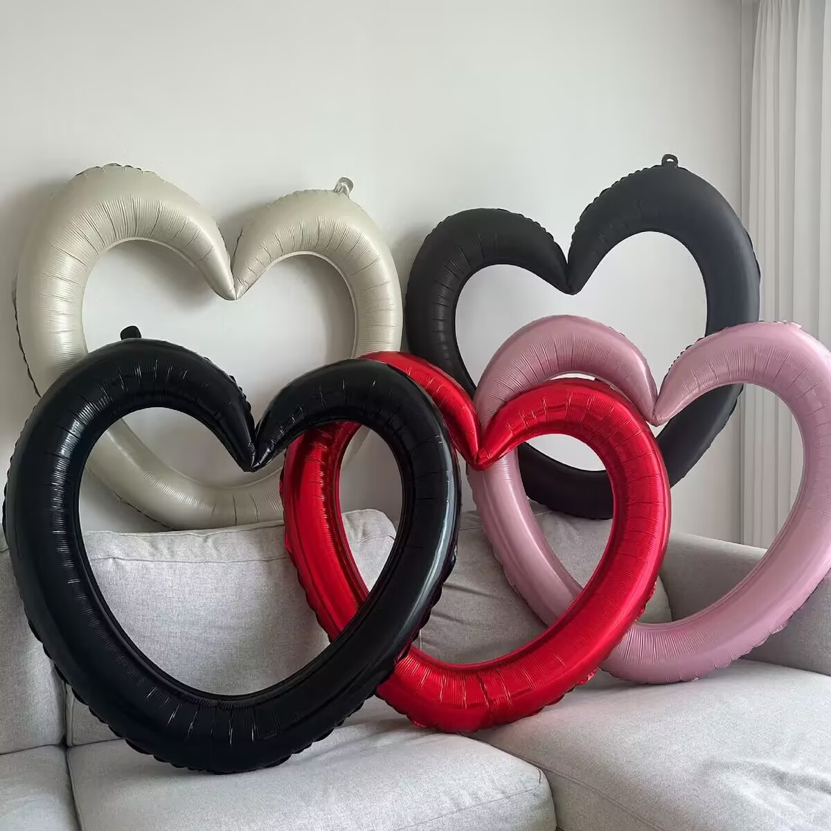 Palloncini in alluminio a forma di cuore traforato per feste_voghion.com