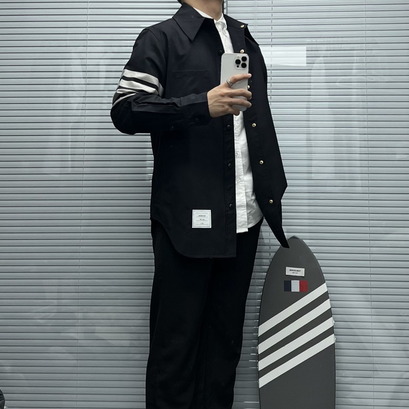 High-End Autumn and Winter Men's Long-Sleeve Shirt Jacket with Four-Bar Striped Pattern and Turn-Down Collar