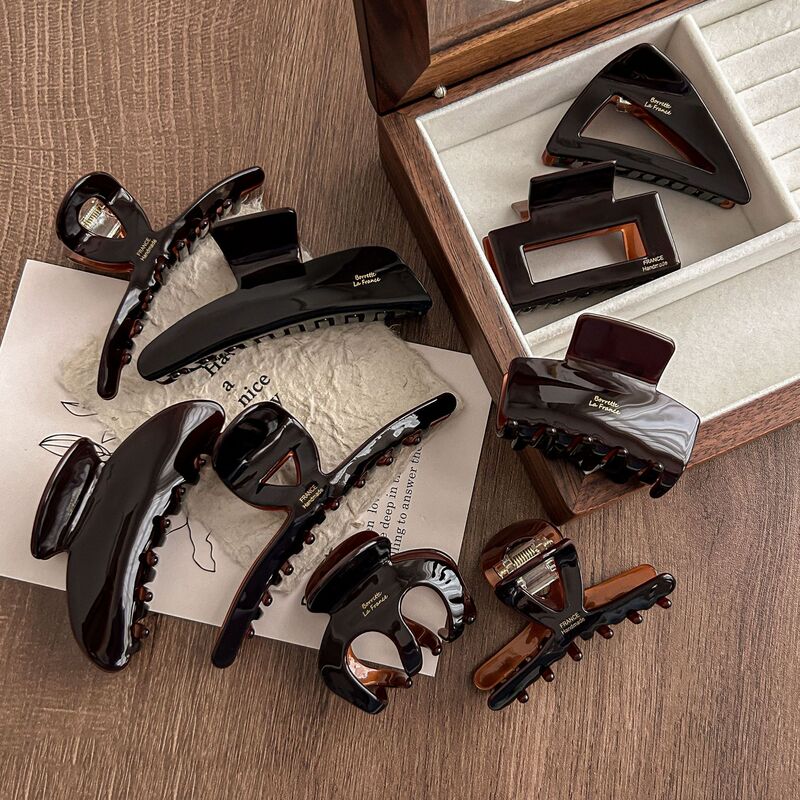 2024 New South Korea France Chocolate Acetic Acid Grab Hairpin Women's Head Grab Advanced Shark Clip