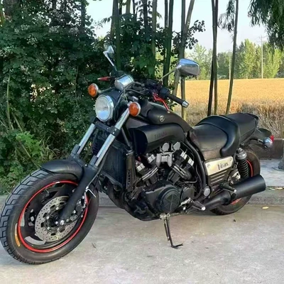 Yamaha Vmax1200 cruiser motorcycle, Motosiklet hissələri