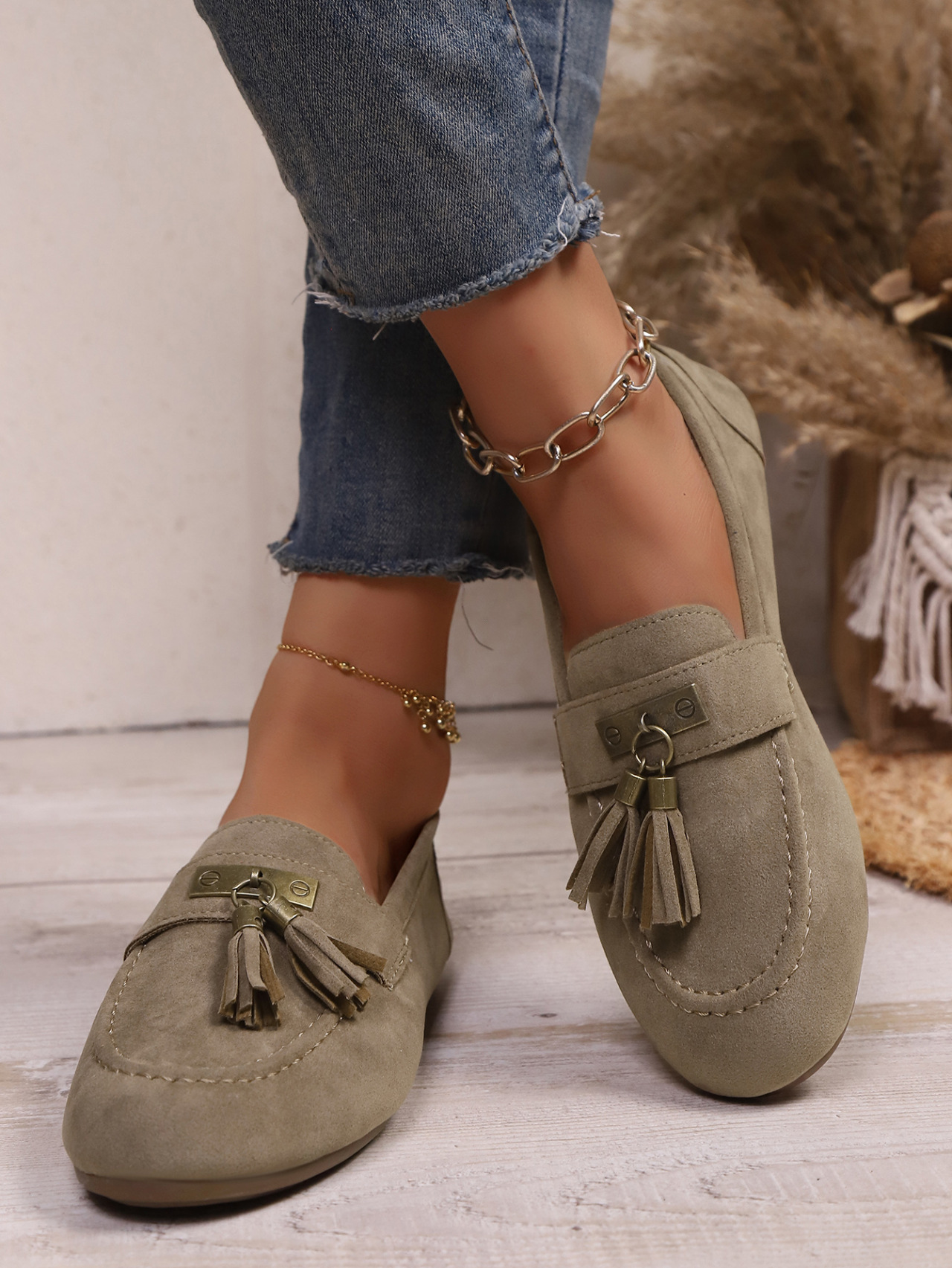 Bequeme Damen Wildleder Slipper Freizeitschuhe Mit Quasten Dekor_voghion.com