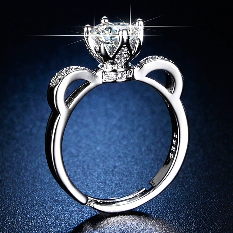 Кольцо, zircon объемом 1 карат, лёгкая роскошь европейского стиля, элегантный дизайн в серебристом тоне