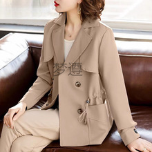 【店铺热销】妈妈春装风衣小个子洋气短款外套中老年女装春秋气质