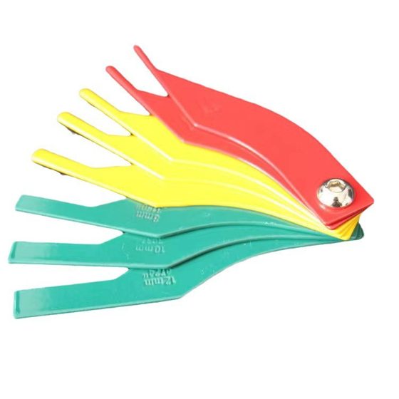 Automobile brake pad scale brake pad measuring instrument brake pad thickness gauge measuring tool wear detector