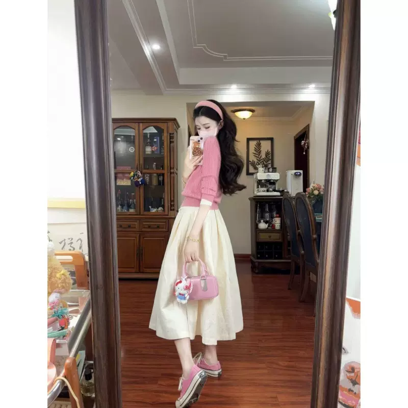 早秋新款时尚套装女设计感小个子一整套针织衫搭配半身裙两件套潮