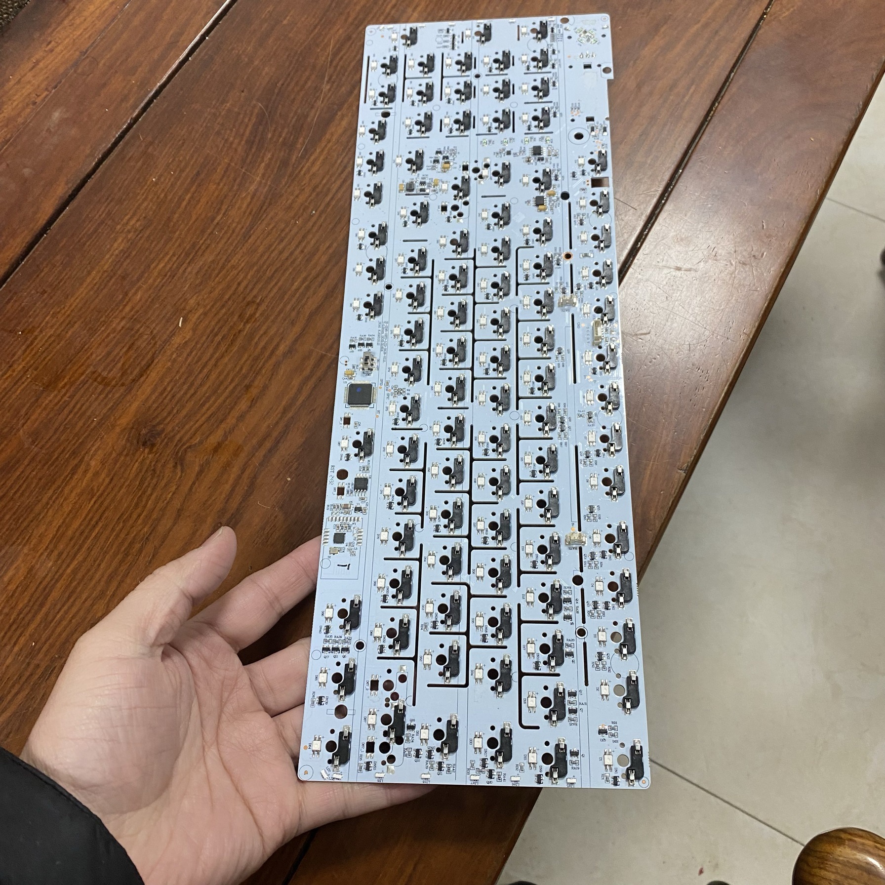 全新无线rgb灯光机械键盘pcb主板 diy研究板12.5x 37默认项