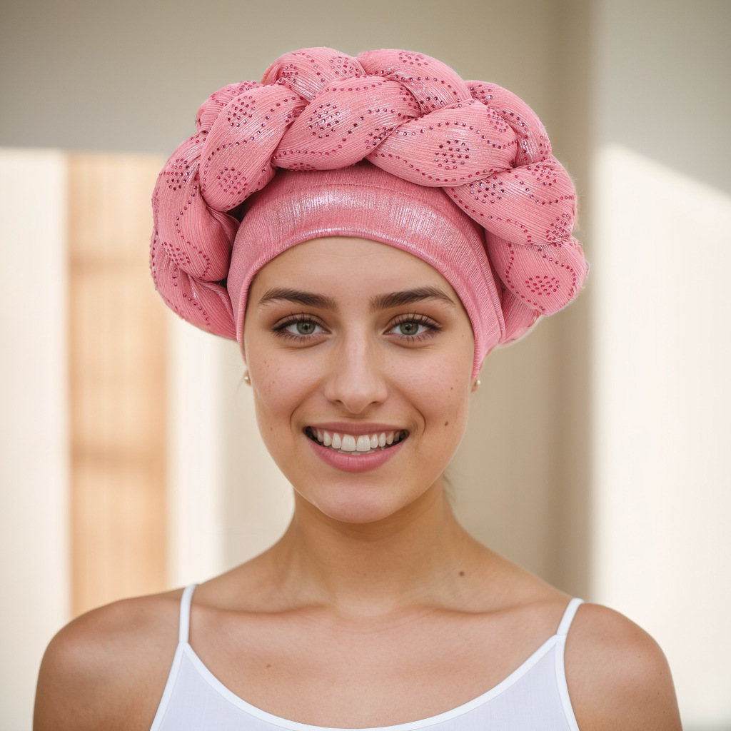 Turban hijab musulmano alla moda con treccia e strass_voghion.com