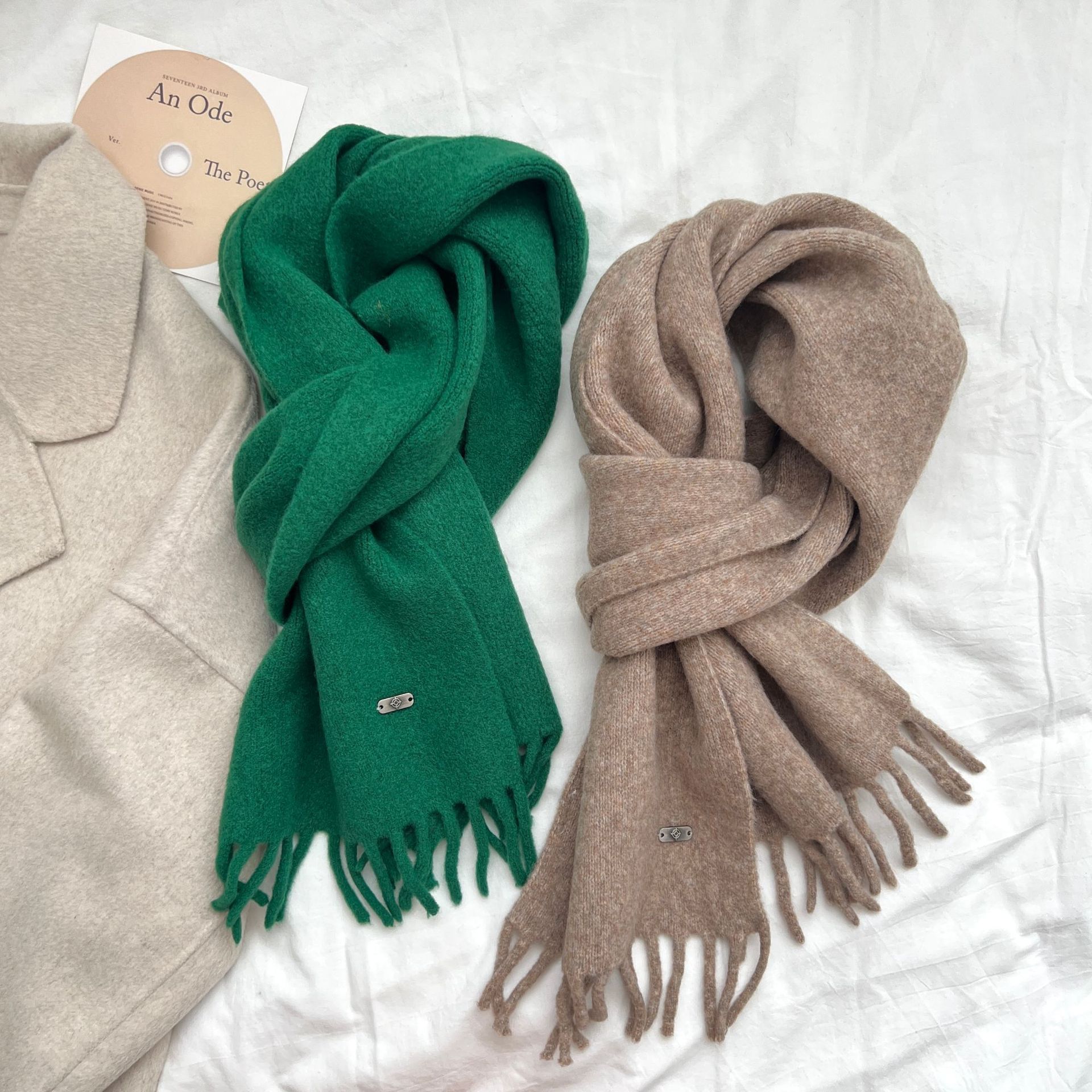 Brand solid color multicoloured woolen universal scarf