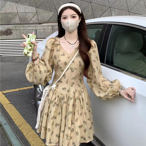 Gentle style French long-sleeved dress, women's clothes, spring and autumn 2024 new style, waist waist to show slimming, short net red princess dress