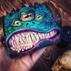 クロスボーダーの大きな口の悪魔の箱の装飾品は家庭の庭の設計を飾って箱の神秘的な樹脂の工芸品を収納します。