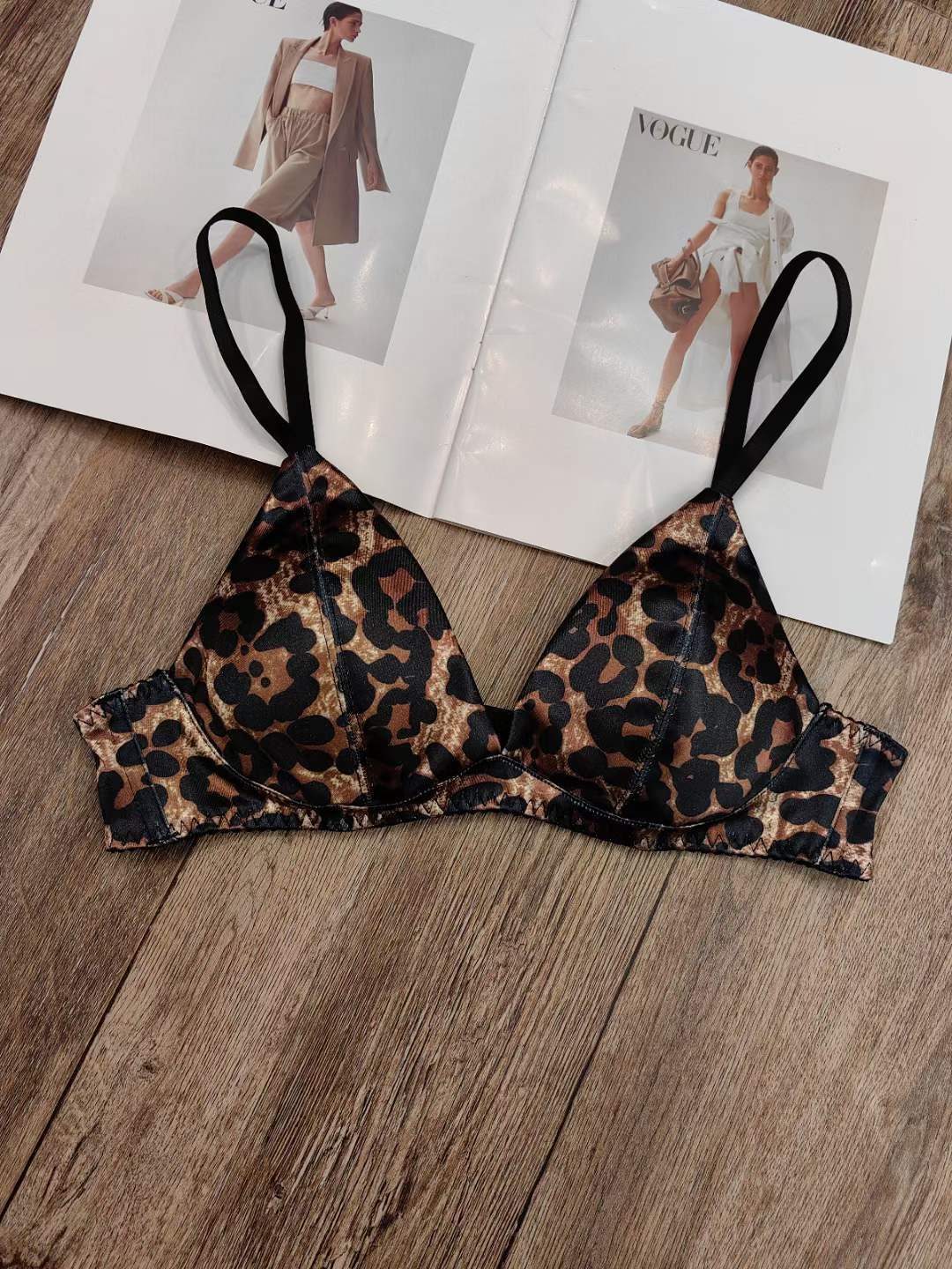 O1CN01mCuZ5z1SjfAhaCNa9_!!2207