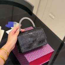 托里包女款夏季新款流行百搭斜挎包小众单肩腋下小方包韩国小众