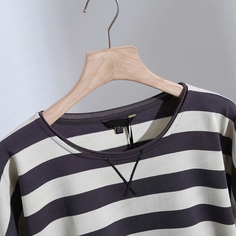 hit color striped mid-length T-shirt NSAM52424