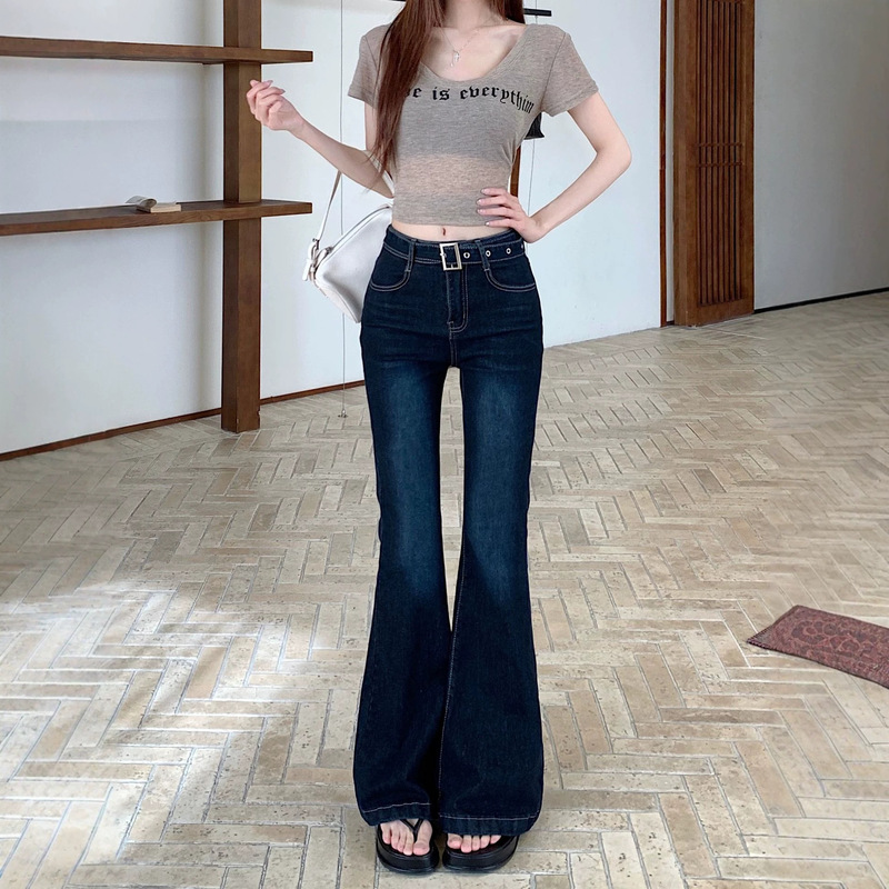 Dark blue low-waist slim-fit flared jeans for petite women, height-enhancing and slimming, floor-length wide-leg flared pants for women Dark blue low-waist slim-fit flared jeans for petite women, height-enhancing and slimming, floor-length wide-leg flared pants for women