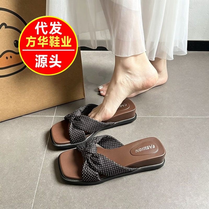 Zapatillas de tacón grueso retrógrado francés 2026 nuevo estilo coreano de altura de zapatillas de pedal image 1