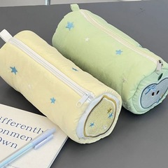 柔らかいフフフルーツ鉛筆バッグ学生高価値グリーンアップルレモン文具筆箱大容量スターメイクアップバッグ