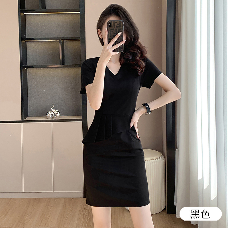 580 black "bag skirt"