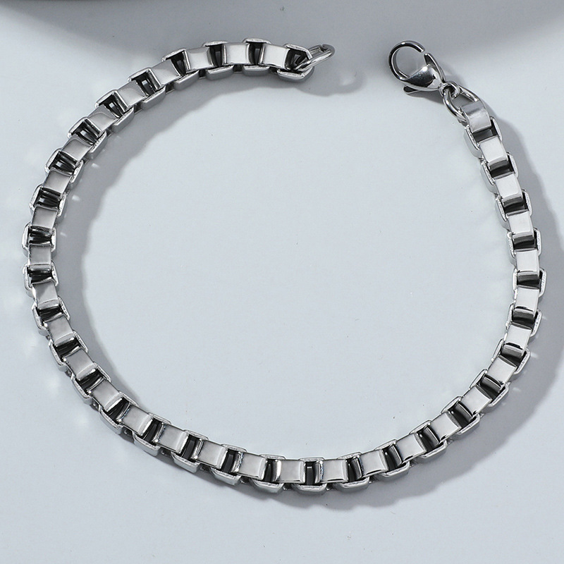 Fashion Stainless Steel Men's Bracelets Simple Personality Jewelry Wholesale display picture 2