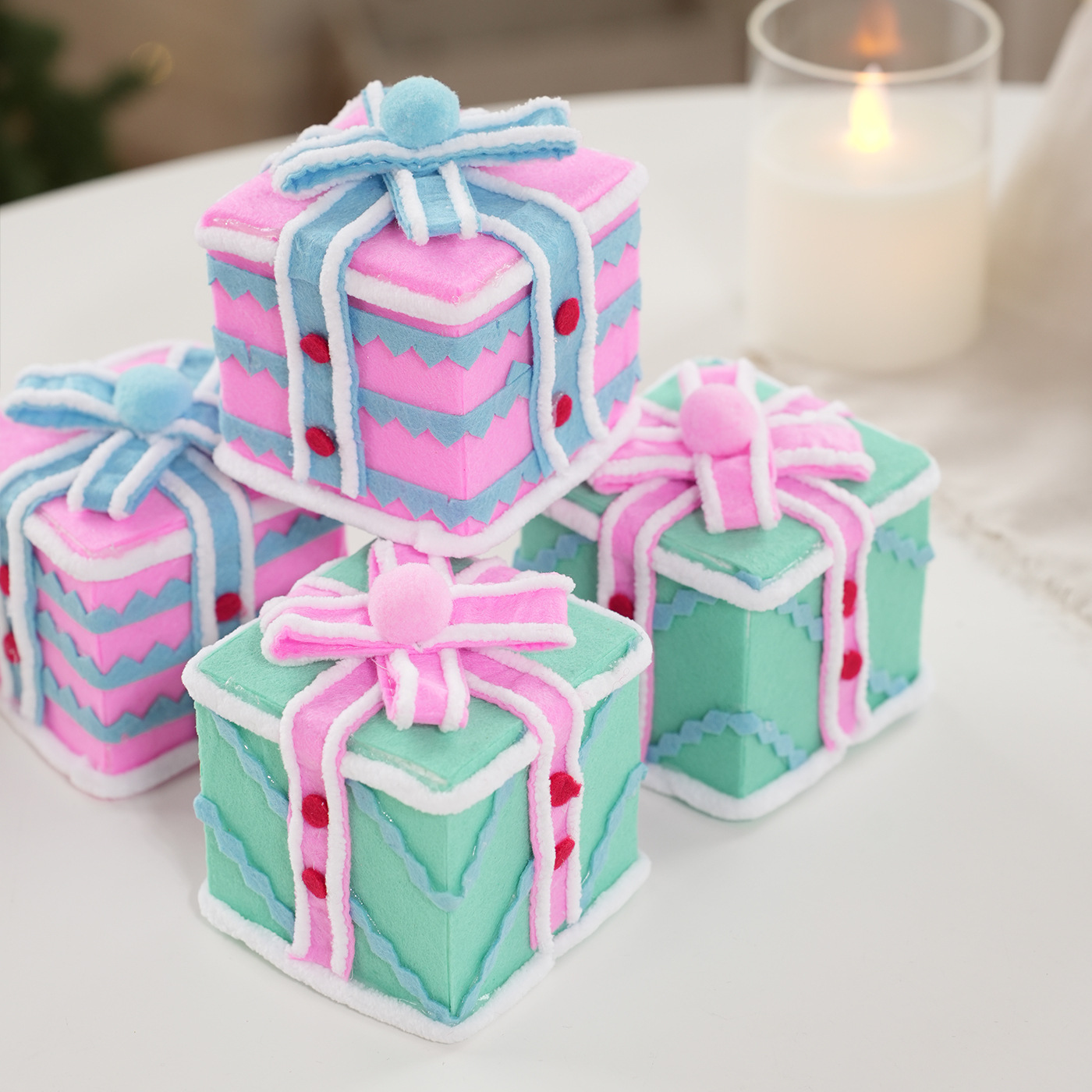 Cajas de regalo de color transfronterizas decoración navideña decoración de tela espuma decoración de escritorio props de atmósfera de vacaciones
