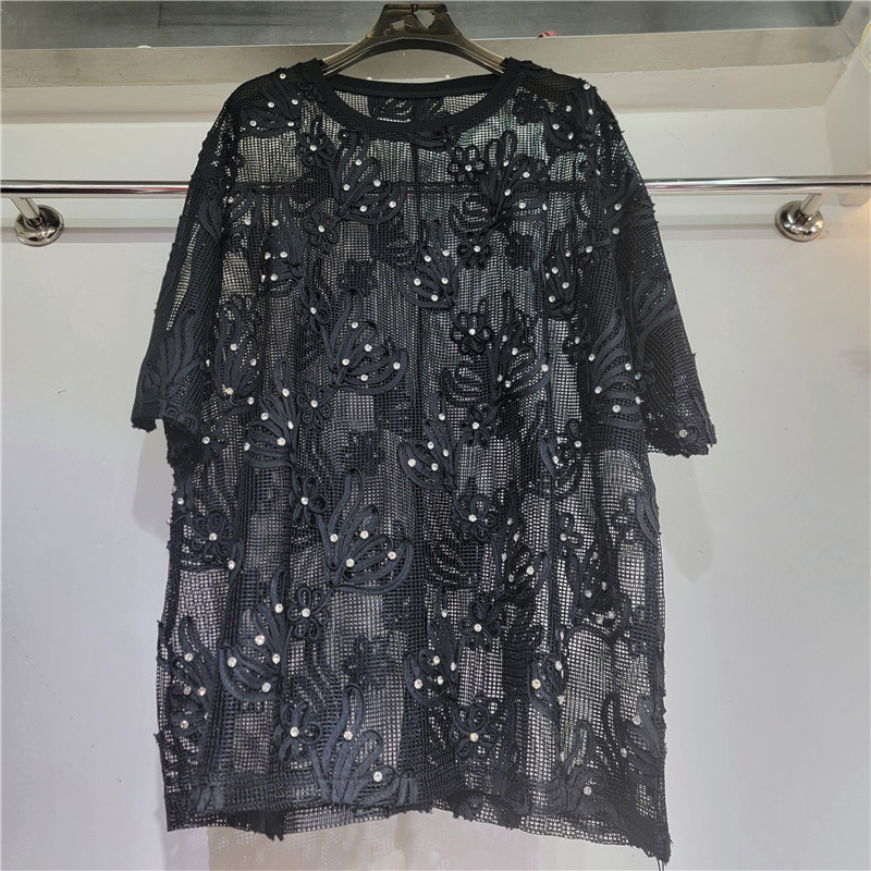 2026 verano nuevo estilo francés tierno viento encaje flor con diamantes de manga corta temperamento camiseta grande mujer