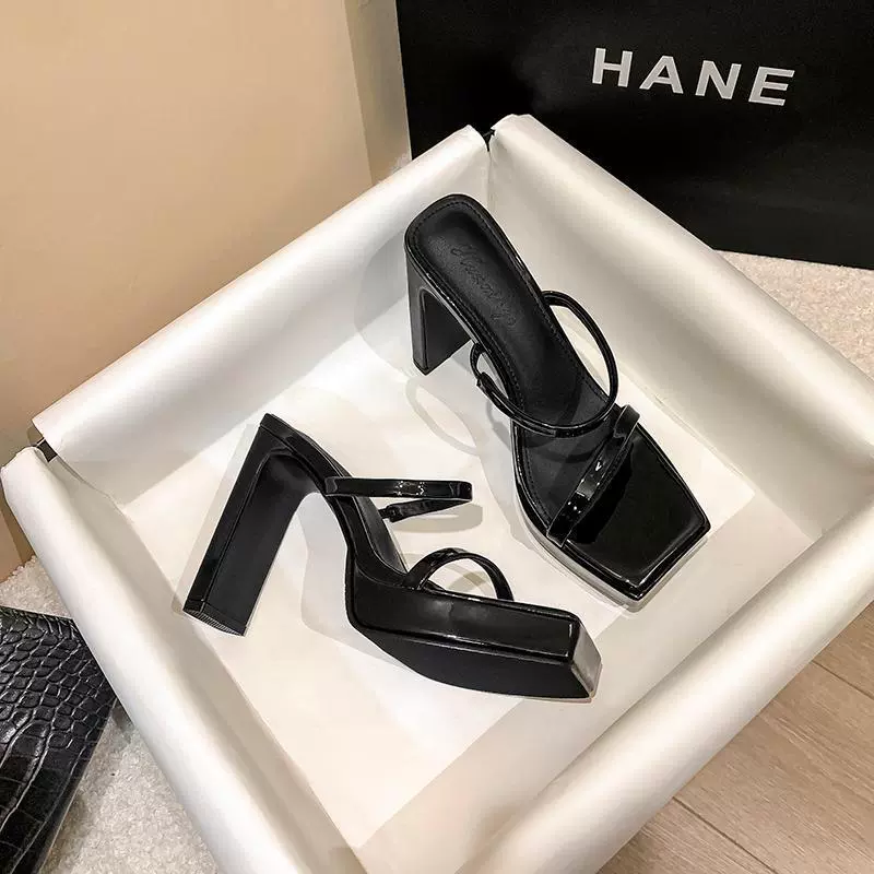 Женские туфли на высоком каблуке, черные, на массивном каблуке, новинка лета 2025, с открытым носком, из лакированной кожи, с одним ремешком, на толстой платформе.