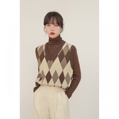 菱格ニット馬甲女冬新作デザイン感小衆カレー色上着レトロvネックセーターベスト