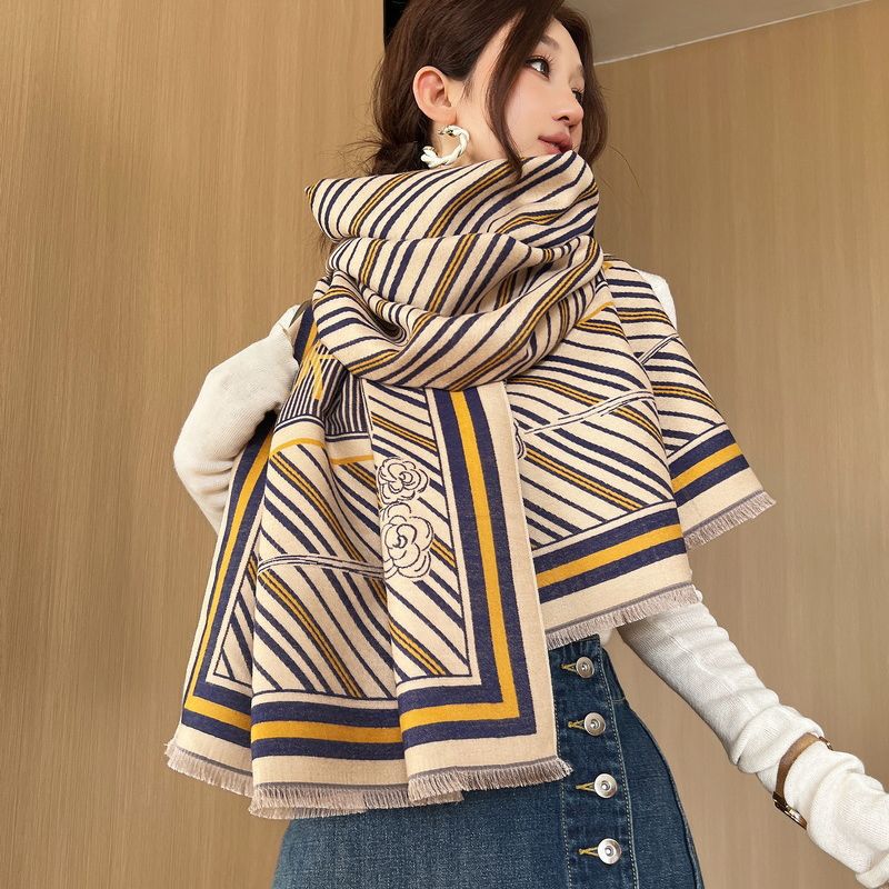 Bufanda corta de cachemira sintética con rayas coreanas, chal largo y grueso de invierno para mujer, nueva moda 2023_voghion.com