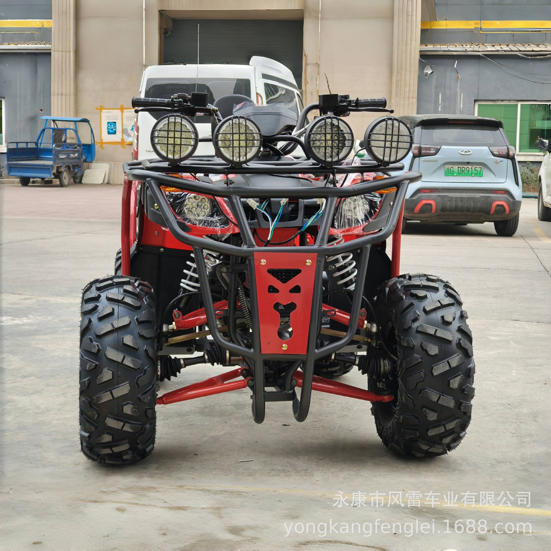 Cuatrimoto ATV Todo Terreno 200cc de Hierro y Plástico con Transmisión Automática por Eje