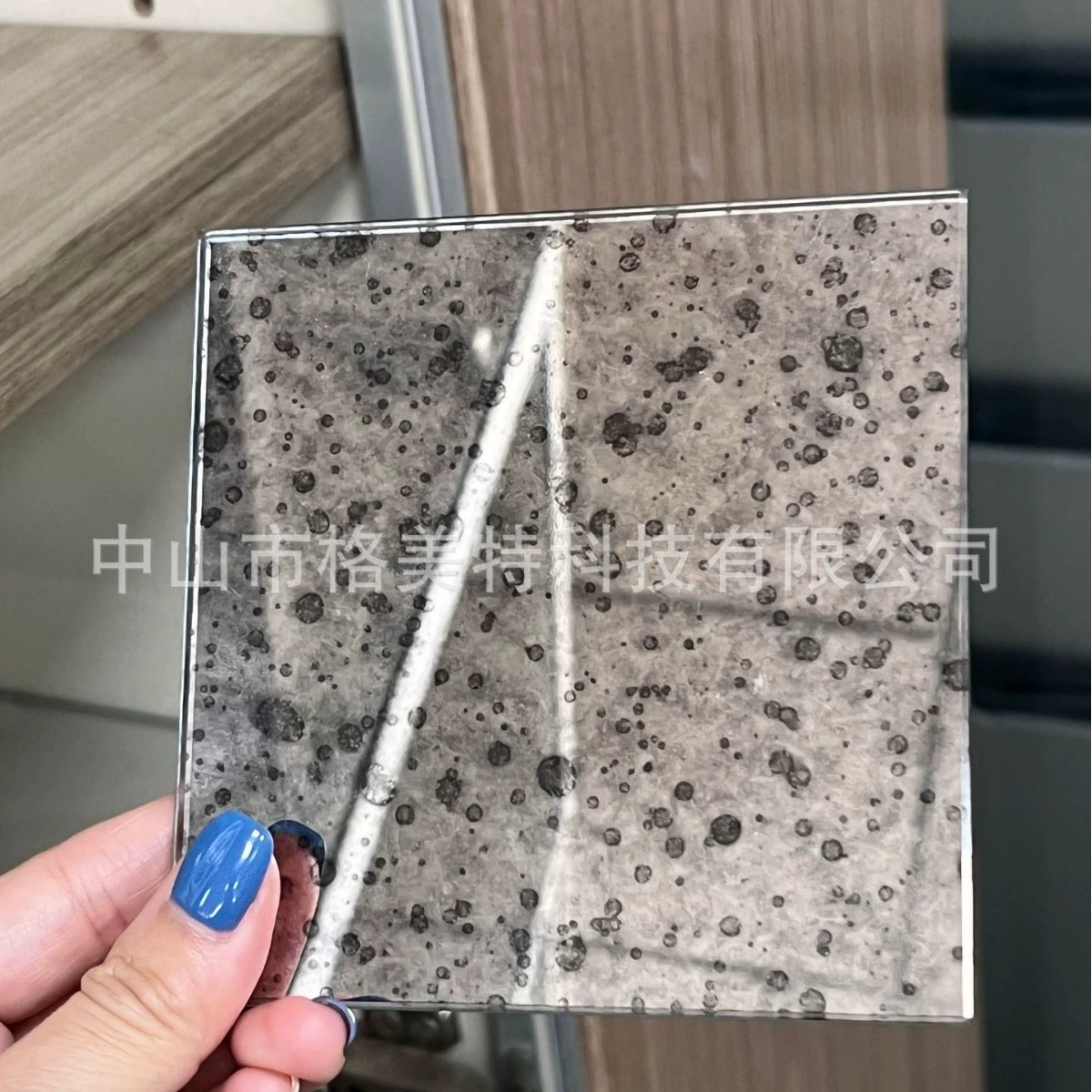 Античный зеркальный зеркальный вид стекла экзотической обработки стен Зеркало декоративное искусство домашнее обустройства виллы ретро старинное искусство