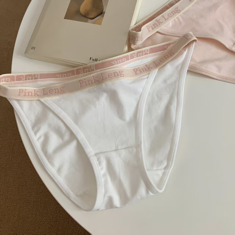 Autumn and Winter Cotton Polka Dot Comfortable All-Cotton Lace Splicing Panties for Girls, Skin-Friendly, Nude-Feel, Hip-Hugging Young Women's Panties