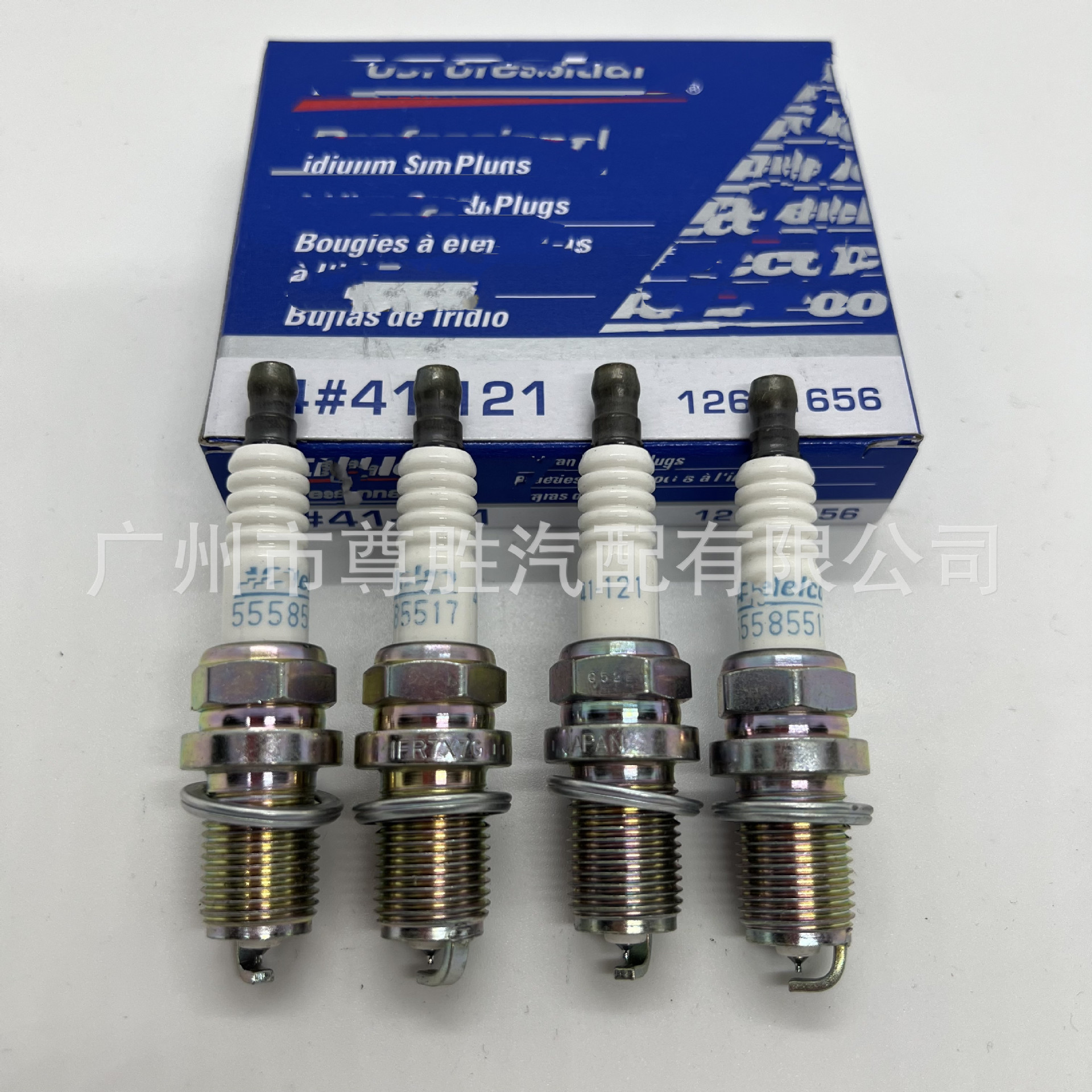 41-121 spark plug suitable for Buick Hummer Cruze Chevrolet Onkora 12681656