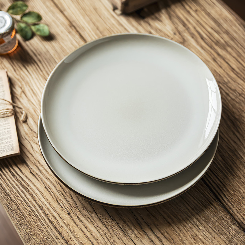 Plato de color sólido simple de 8 pulgadas plato de cerámica al por mayor plato de comedor japonés plato redondo casero plato de comedor occidental