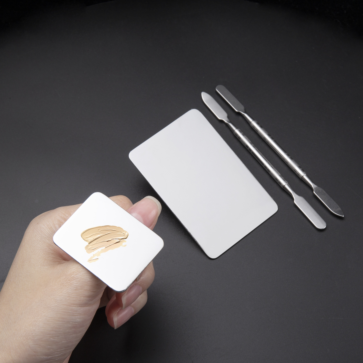 Makeup primer stainless steel