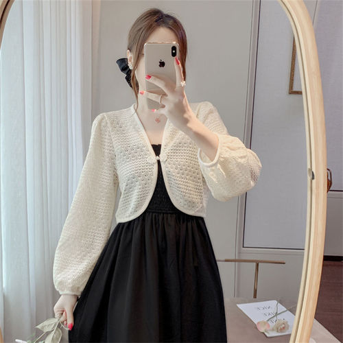 Chinese plate button shawl jacket with suspender sun protection knitted blouse 2024 new short niche cardigan top