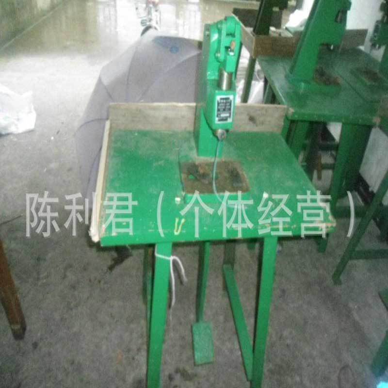 压马仔扣压扣机器脚踩压扣机器半自动压扣机器压皮筋机器皮筋发圈