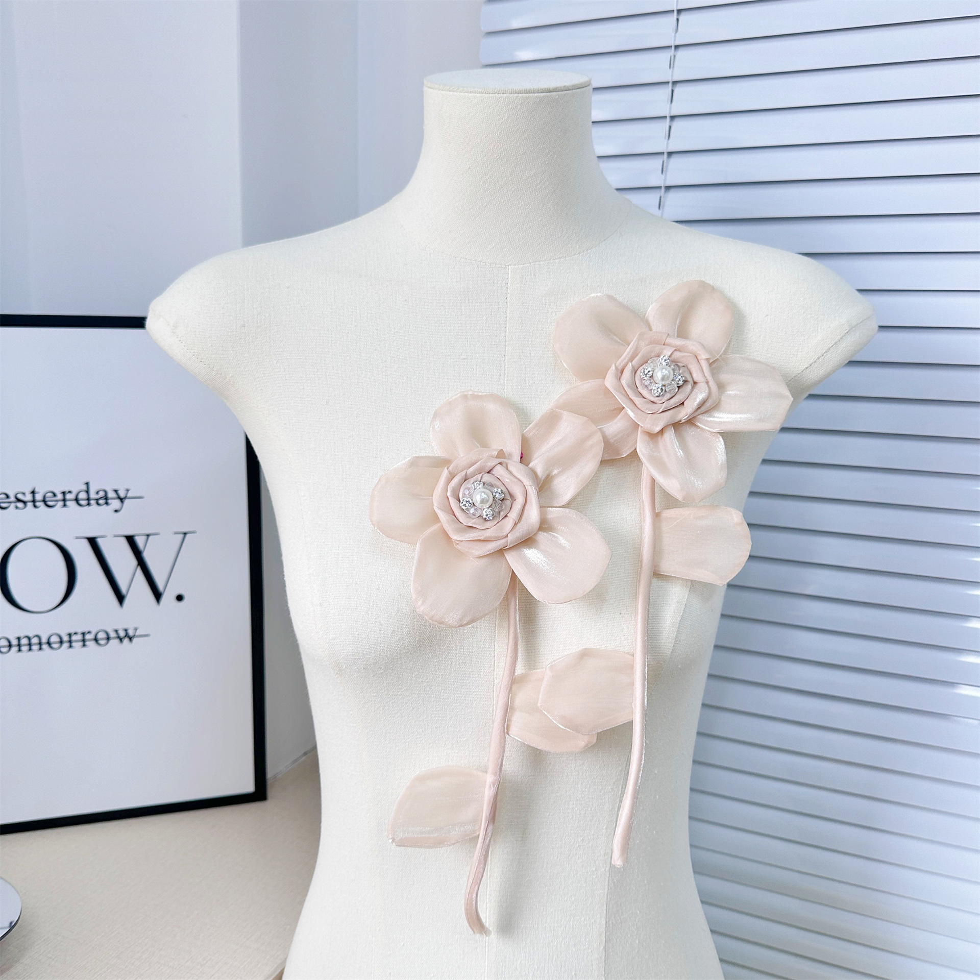 Almond Color Organza Flower Accessory Bestselling DIY Handmade Material Wedding Dress Matching Accessories Wholesale Direct Supply