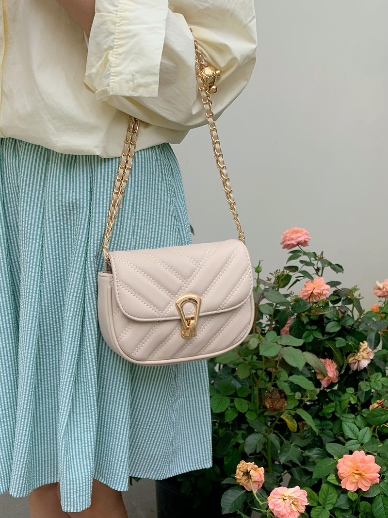 Xiaoxianfen Line kett naiste uue tekstuuri ja temperamendi jaoks Desin Sinle õlg, ristkeha väike ruut_voghion.com