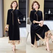 妈妈秋装新中式长袖改良旗袍连衣裙子50多岁60中老年女金丝绒裙子