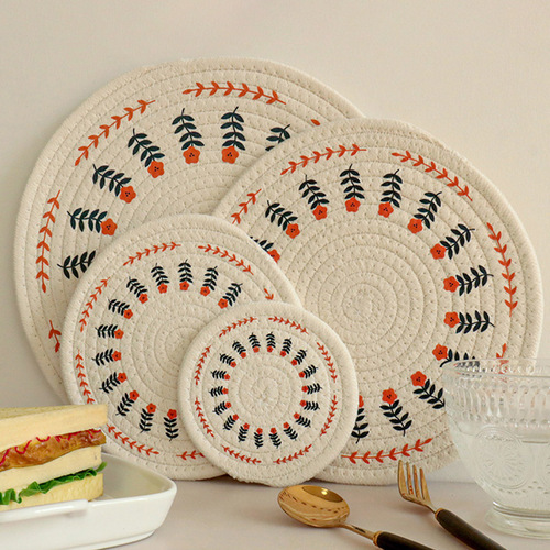 Nordic style cotton and linen woven insulation mats, home dining mats, bowl mats, casserole mats, tea coasters, pot mats, anti-scalding table mats