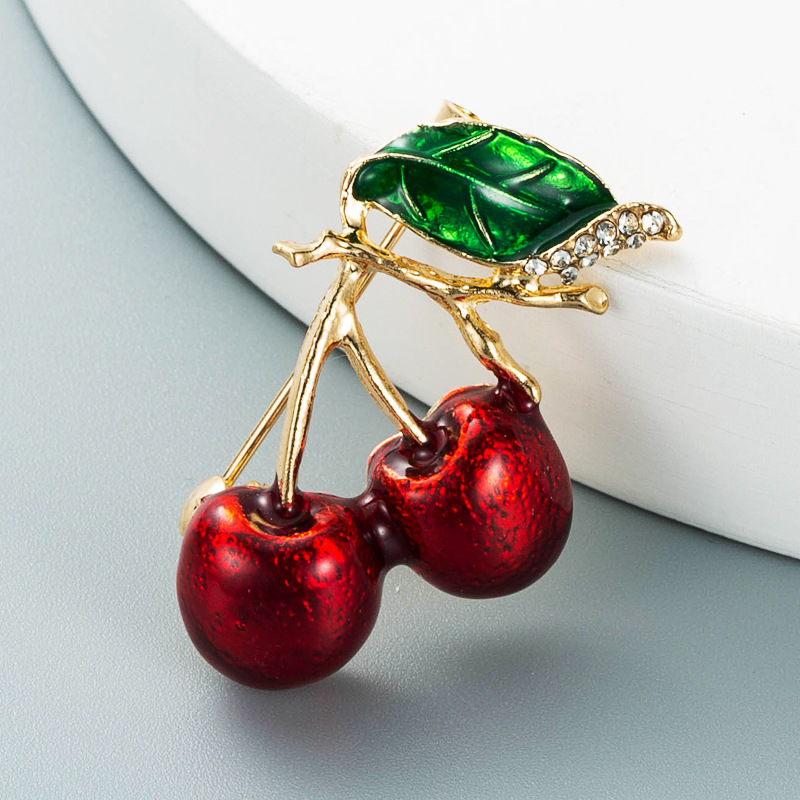 Drip Oil Diamond-studded Cherry Watermelon Brooch Wholesale Nihaojewelry display picture 6