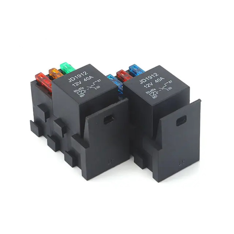 跨境专供 单路继电器3路保险丝盒 中央控制盒 带继电器保险丝座