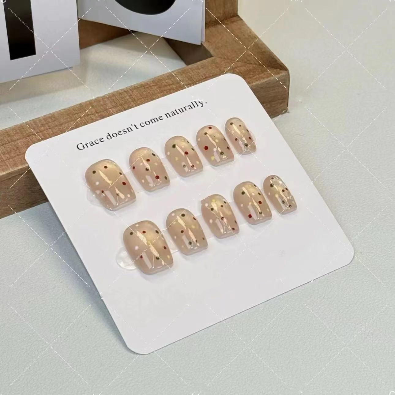 SZY091 Yayoi Kusama (puntos de onda coloridos)