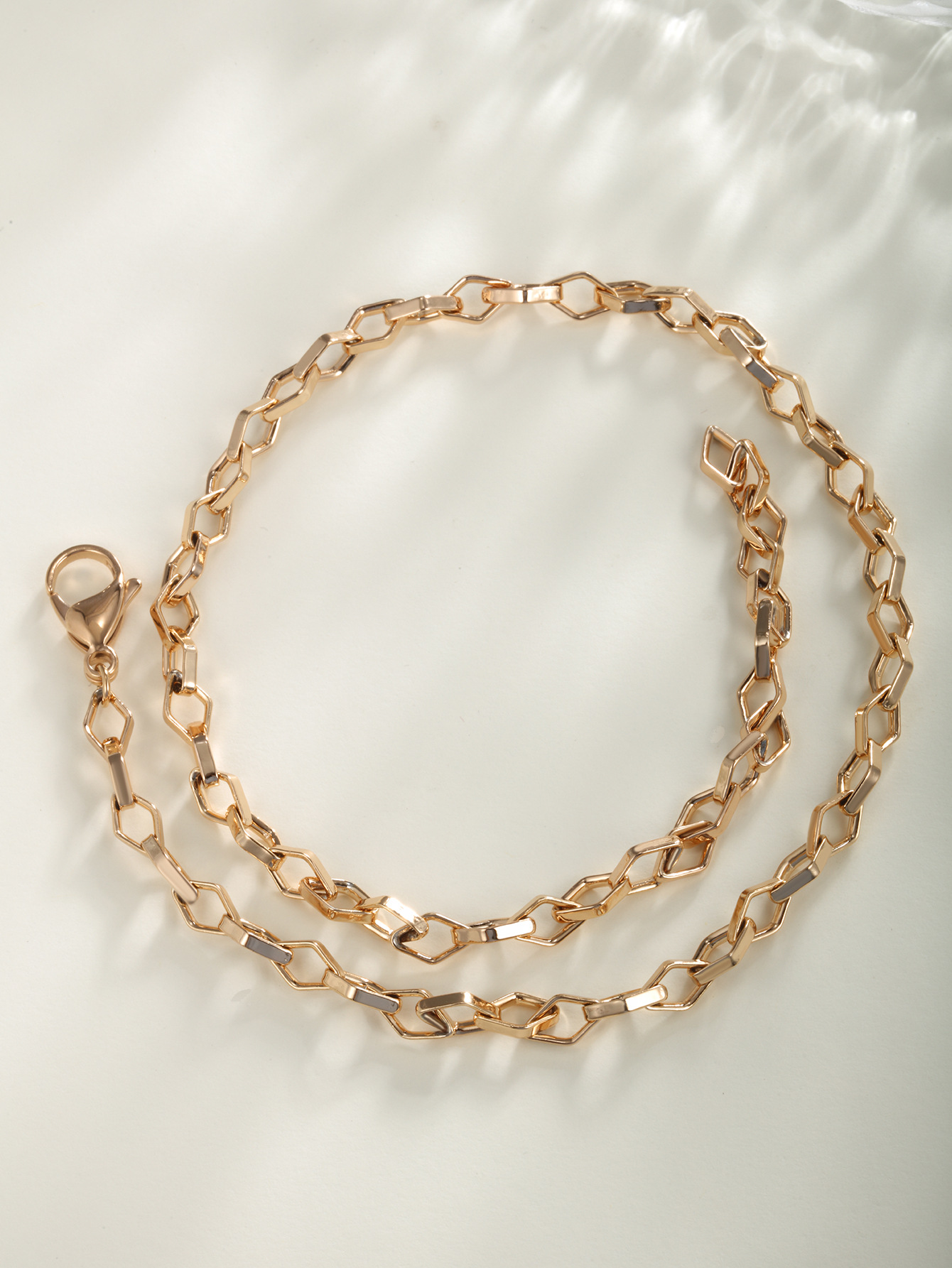 Xuping nueva cadena de aleación de diamante hueco estilo hip-hop estilo simple estilo frío collar de personalidad mujer