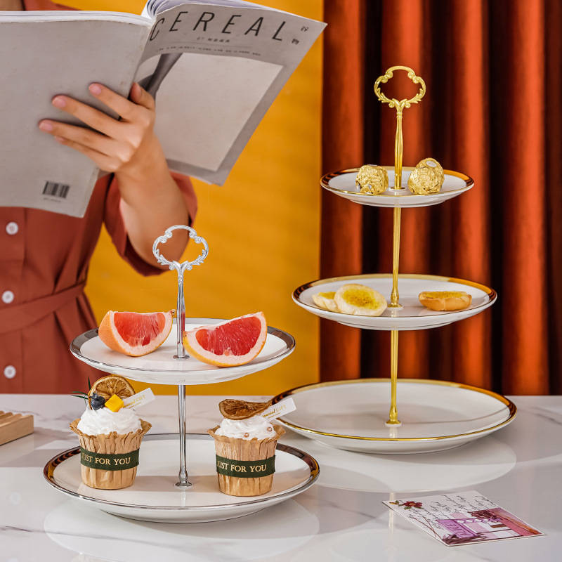 Cerámica personalizada multicapa bandeja de frutas estilo europeo sala de estar casera dulces frutas secas platos de bocadillos fiesta de boda estante de exhibición de pastel