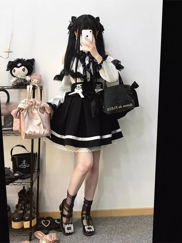 日系甜美蕾丝花边露肩长袖衬衫+Lolita蝴蝶结绑带蓬蓬裙两件套|undefined