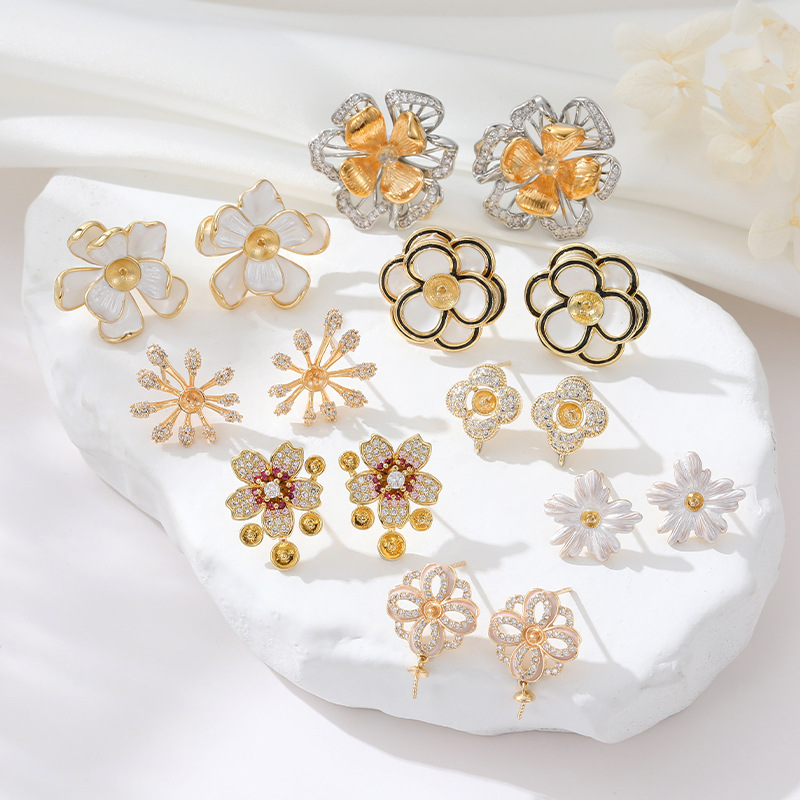 elegant earrings from pearl